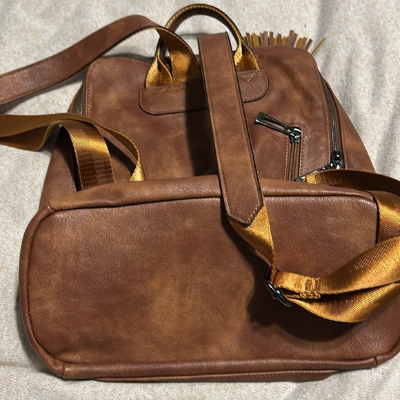 Travel backpack - Picture 2 of 2